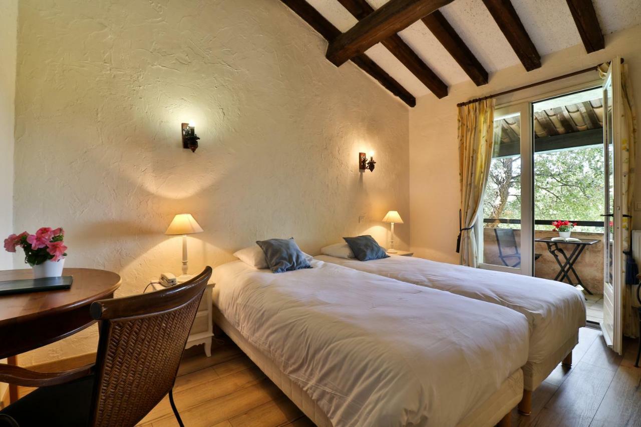 L'Estirado Des Adrets Hotell Les Adrets-de-l'Estérel Exteriör bild